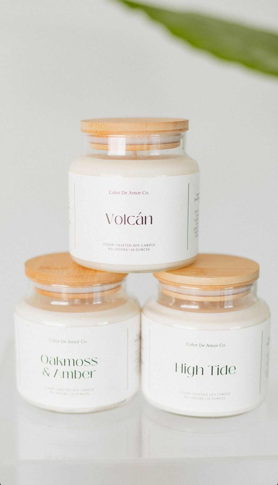 17oz Apothecary candle vessel with customizable scent options and non-toxic ingredients